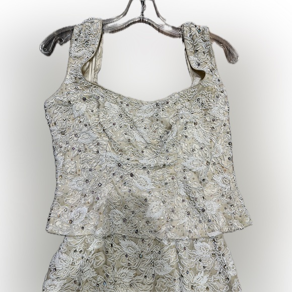 Vintage 1970s HEFTCO Beaded Wedding Gown, Matching Corset Vest Rhinestone Detail - Picture 4 of 17